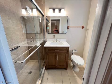 16287 Brewster Road Cleveland OH 44112