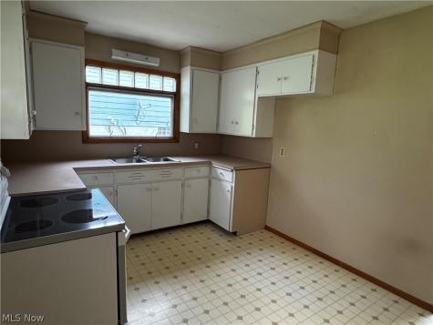 739 Western Drive Wooster OH 44691