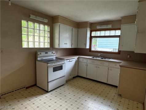 739 Western Drive Wooster OH 44691