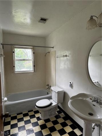 739 Western Drive Wooster OH 44691