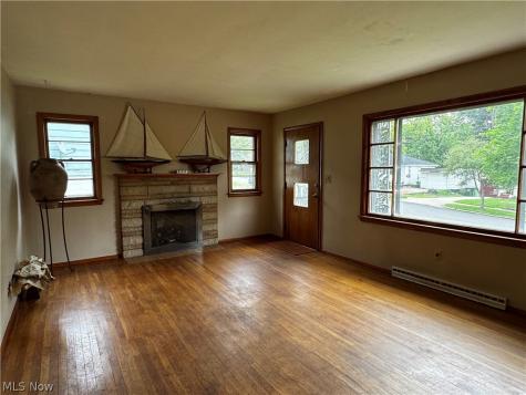 739 Western Drive Wooster OH 44691