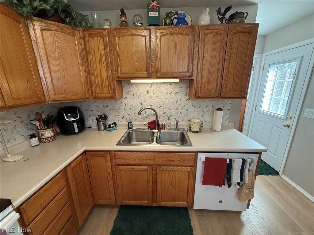826 Chelsea Drive Dover OH 44622