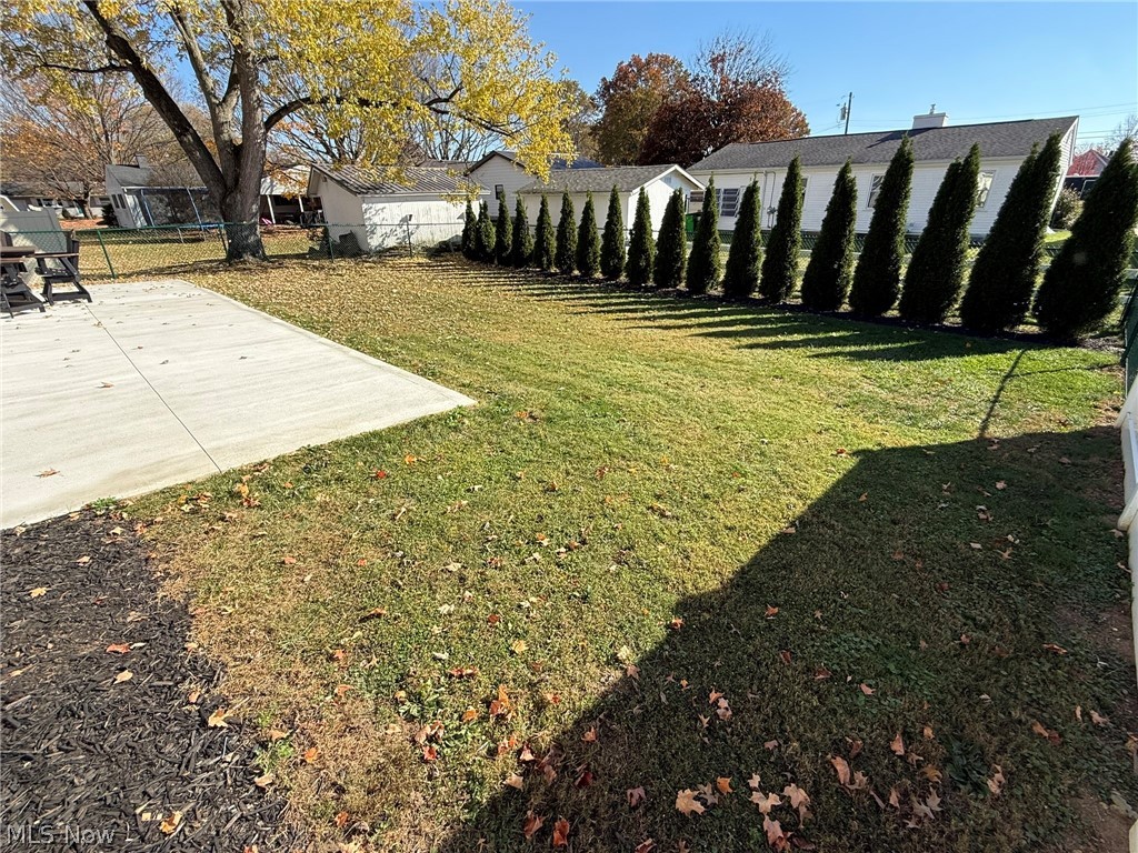 826 Chelsea Drive Dover OH 44622
