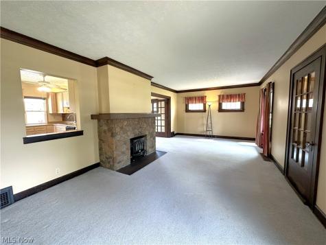 2713 Brookview Boulevard Parma OH 44134