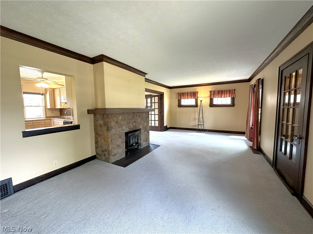 2713 Brookview Boulevard Parma OH 44134