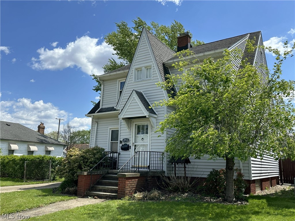 2713 Brookview Boulevard Parma OH 44134