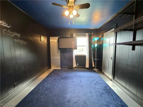 2713 Brookview Boulevard Parma OH 44134