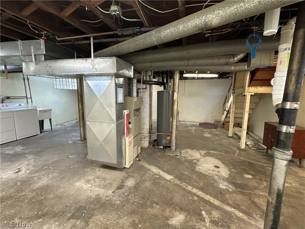 2713 Brookview Boulevard Parma OH 44134