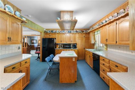 5510 Steiner Road Sterling OH 44276
