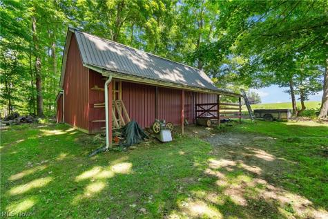 5510 Steiner Road Sterling OH 44276