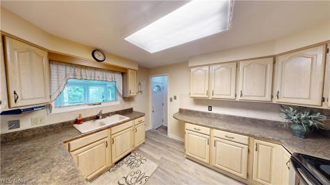 326 Bowman Drive Kent OH 44240