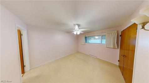 326 Bowman Drive Kent OH 44240