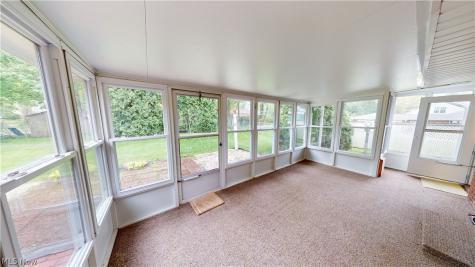 326 Bowman Drive Kent OH 44240
