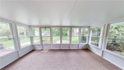 326 Bowman Drive Kent OH 44240