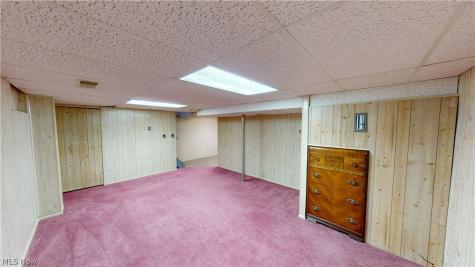 326 Bowman Drive Kent OH 44240