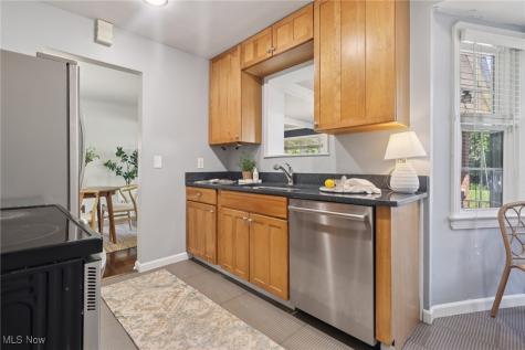 1283 Bates Road Rocky River OH 44116