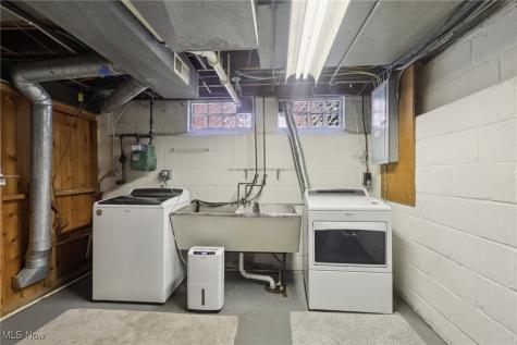 1283 Bates Road Rocky River OH 44116