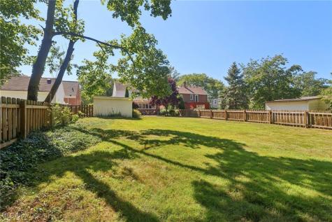 1283 Bates Road Rocky River OH 44116