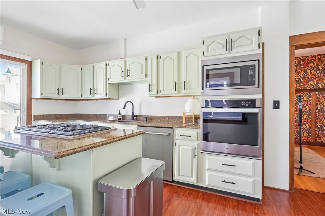 1356 Westlake Avenue Lakewood OH 44107