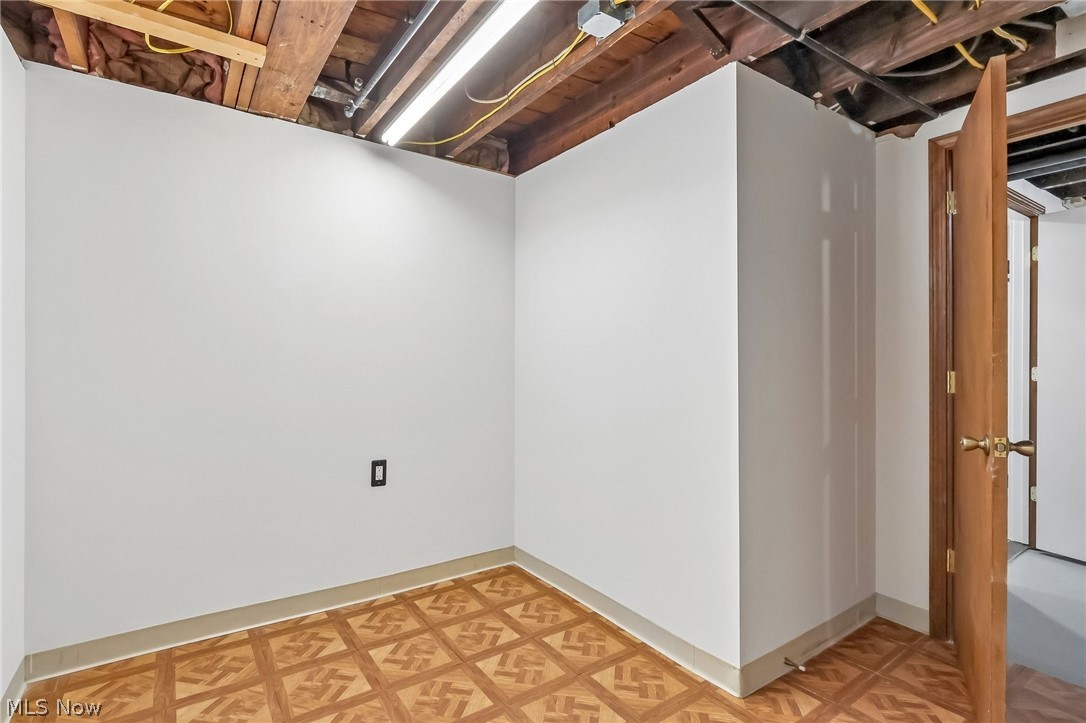 1356 Westlake Avenue Lakewood OH 44107