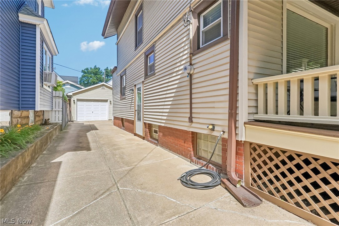 1356 Westlake Avenue Lakewood OH 44107