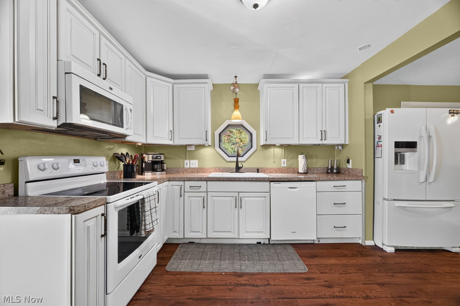 14276 Watt Road Novelty OH 44072
