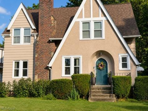 1207 Castleton Road Cleveland Heights OH 44121