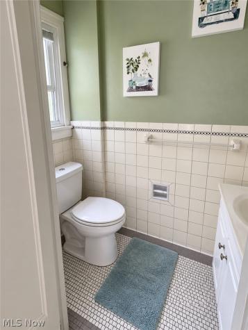 1207 Castleton Road Cleveland Heights OH 44121