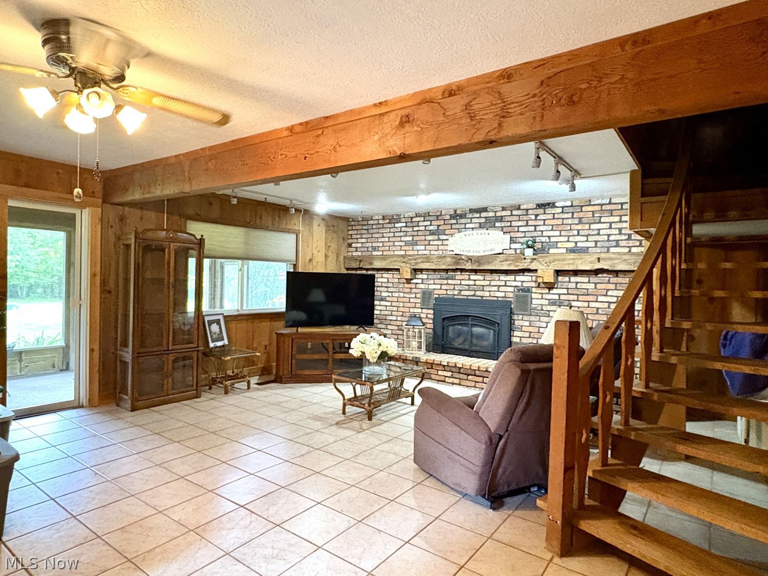 1835 Metzger Road Valley City OH 44280