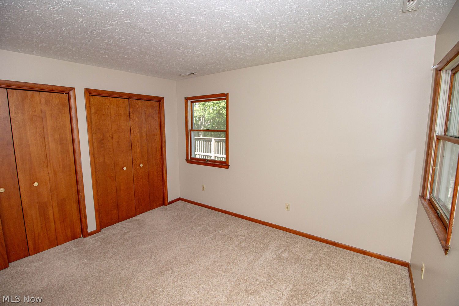 1835 Metzger Road Valley City OH 44280
