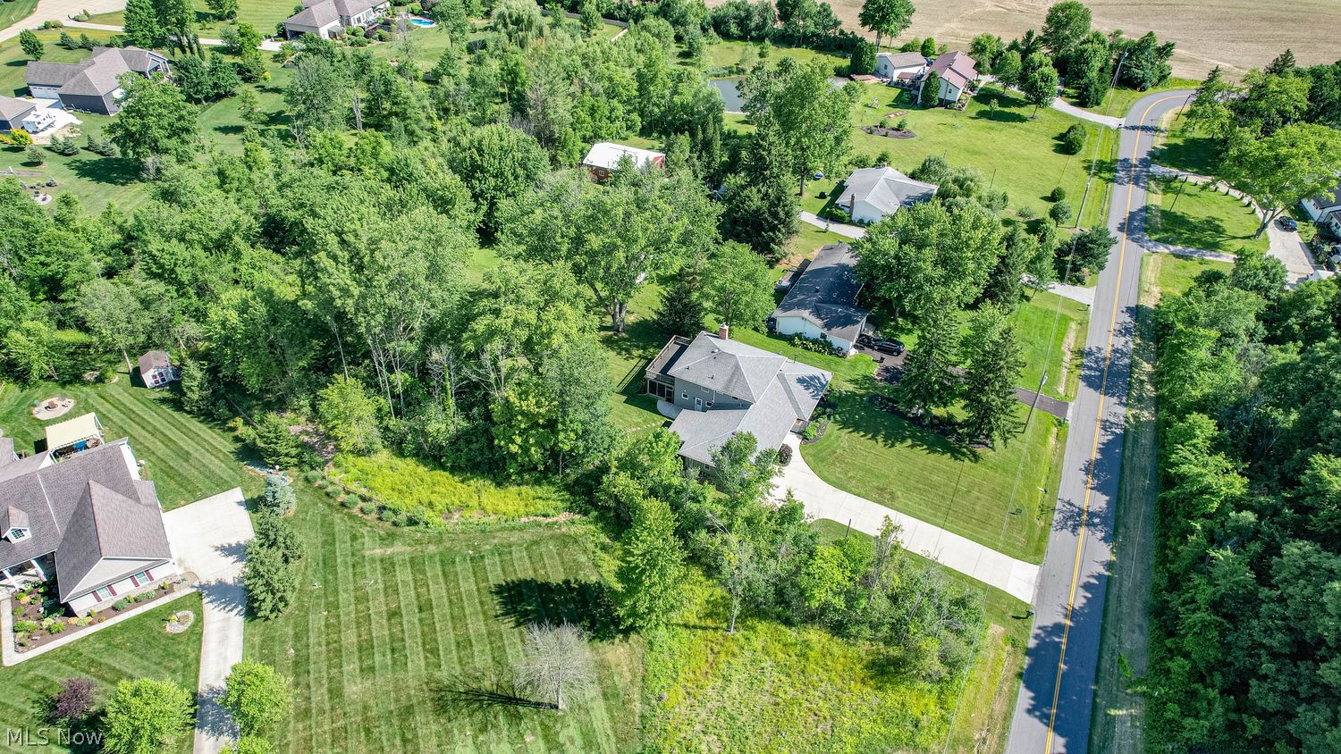 1835 Metzger Road Valley City OH 44280