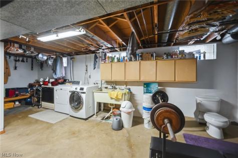 934 Larkridge Avenue Youngstown OH 44512