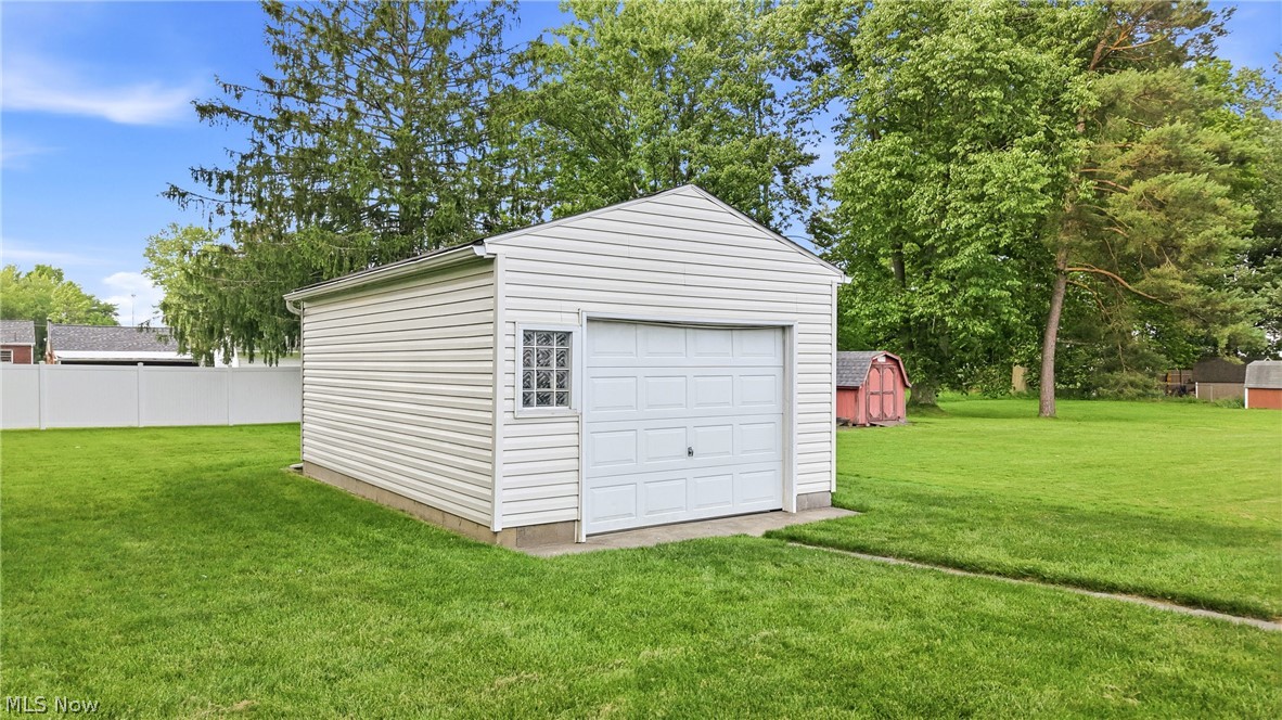 934 Larkridge Avenue Youngstown OH 44512
