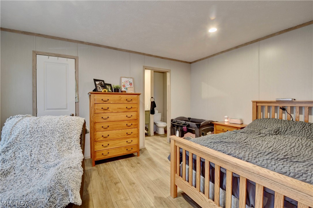 9034 State Route 39 NE Sherrodsville OH 44675