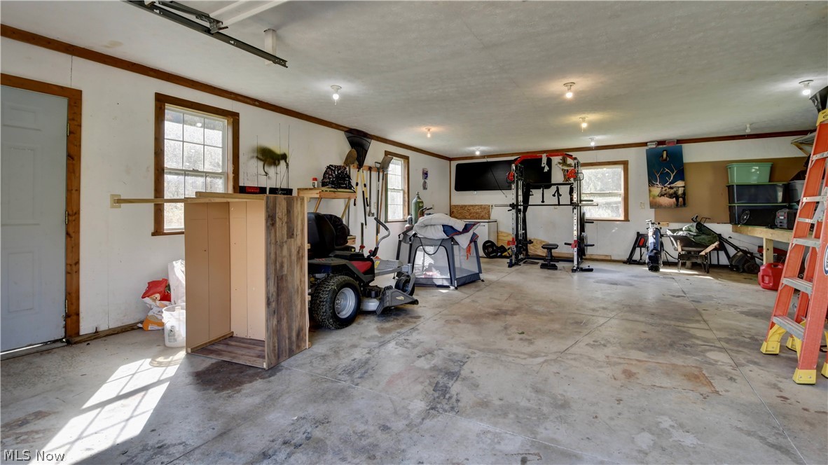 9034 State Route 39 NE Sherrodsville OH 44675