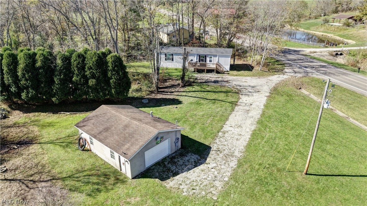 9034 State Route 39 NE Sherrodsville OH 44675