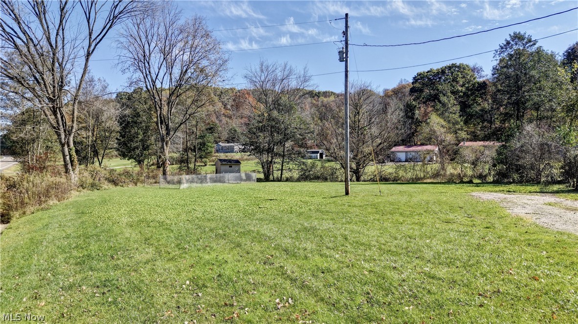 9034 State Route 39 NE Sherrodsville OH 44675