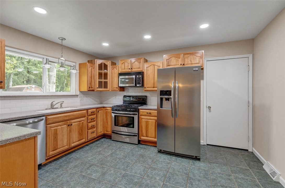 6609 Debbie Drive North Ridgeville OH 44039
