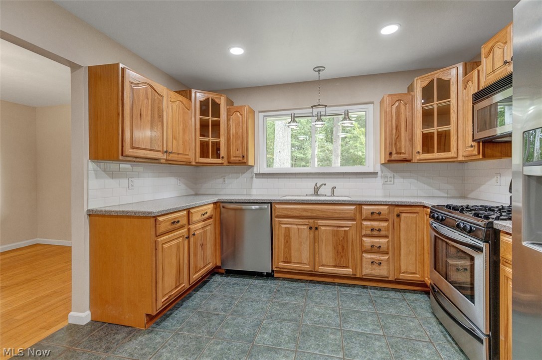 6609 Debbie Drive North Ridgeville OH 44039
