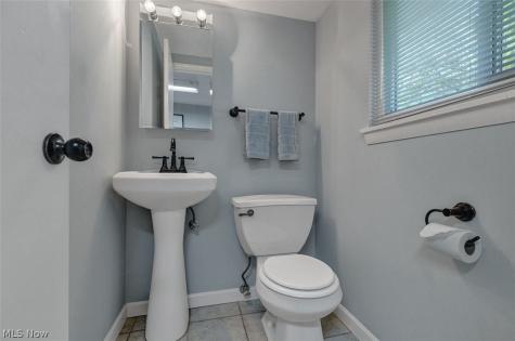 6609 Debbie Drive North Ridgeville OH 44039