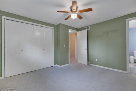 6609 Debbie Drive North Ridgeville OH 44039