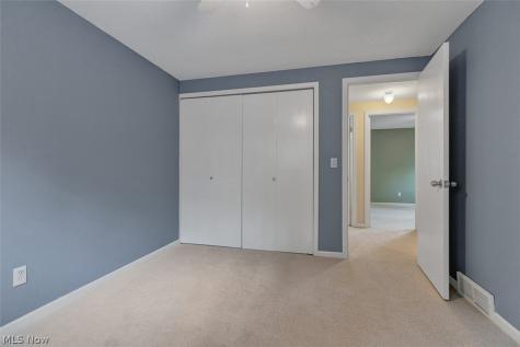 6609 Debbie Drive North Ridgeville OH 44039