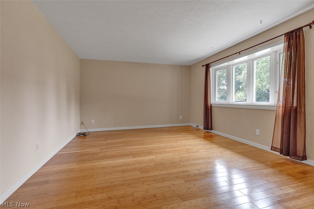 6609 Debbie Drive North Ridgeville OH 44039