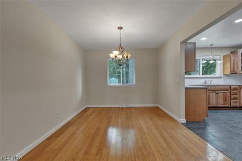 6609 Debbie Drive North Ridgeville OH 44039