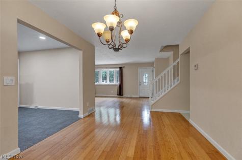 6609 Debbie Drive North Ridgeville OH 44039