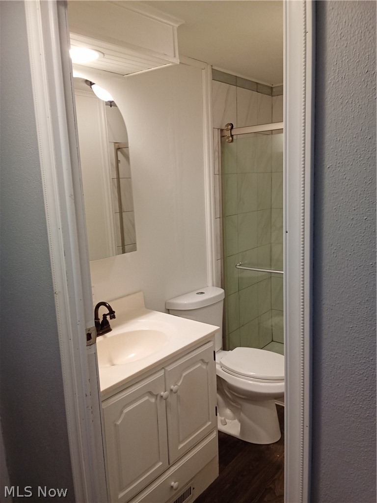 6 Cardinal Drive Hiram OH 44234