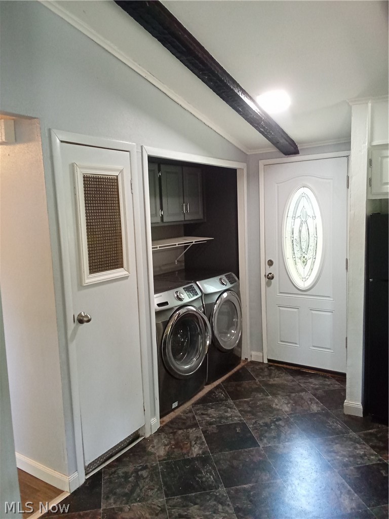 6 Cardinal Drive Hiram OH 44234