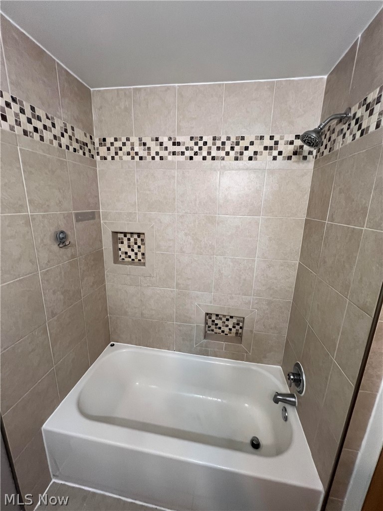 25716 Westwood Road Westlake OH 44145