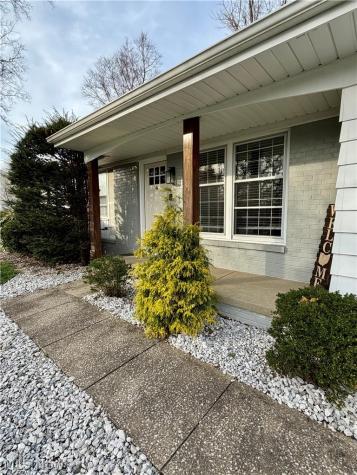 497 Southeast Avenue Tallmadge OH 44278