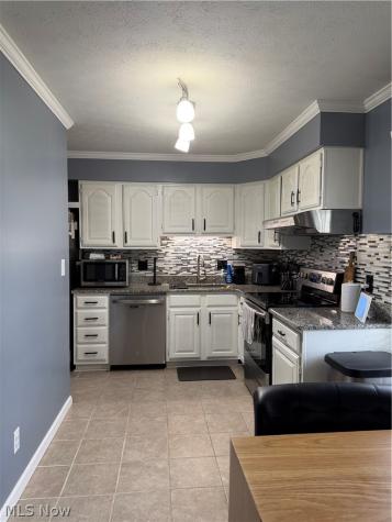 497 Southeast Avenue Tallmadge OH 44278